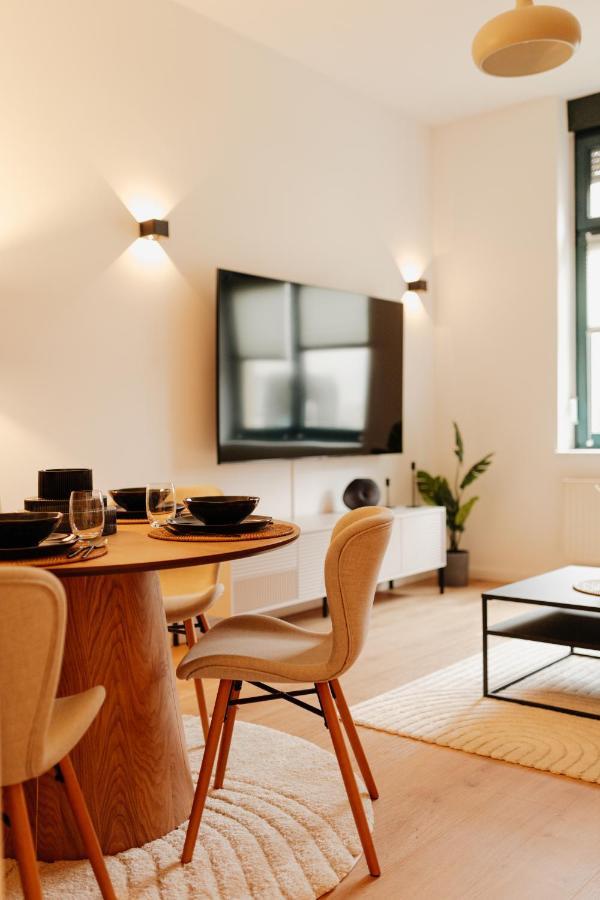 Design Apartment Stadtfeld-Ost Mit Netflix & 2 Schlafzimmern Μαγδεβούργο Εξωτερικό φωτογραφία